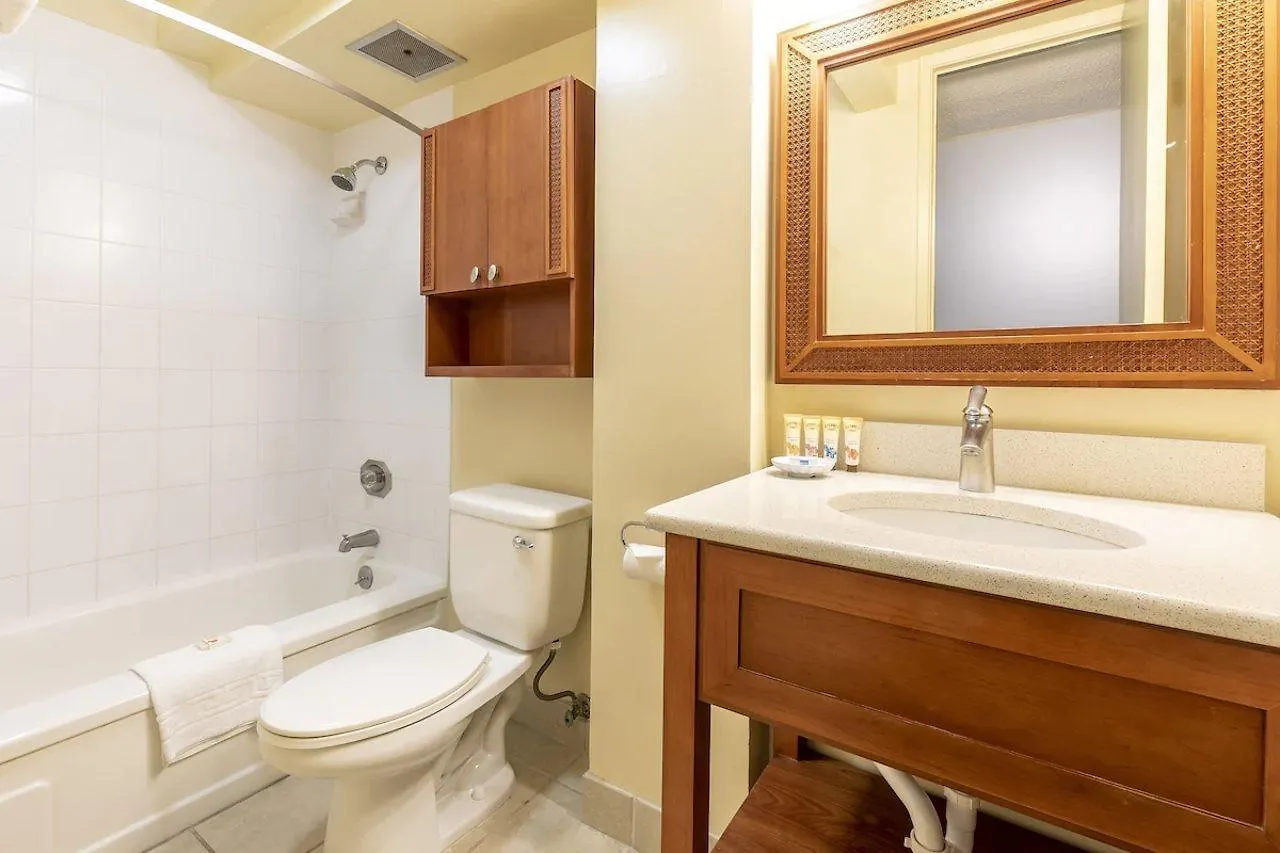 ***  Pacific Monarch Hotel Гонолулу США
