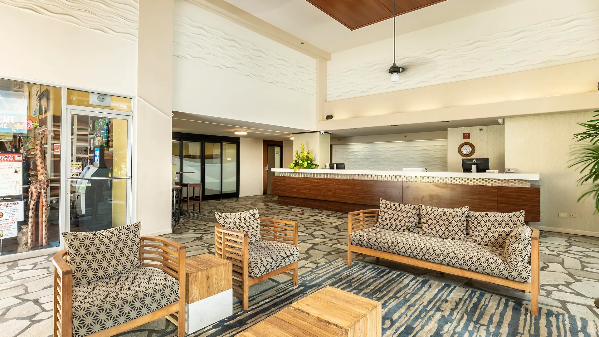 Pacific Monarch Hotel Honolulu
