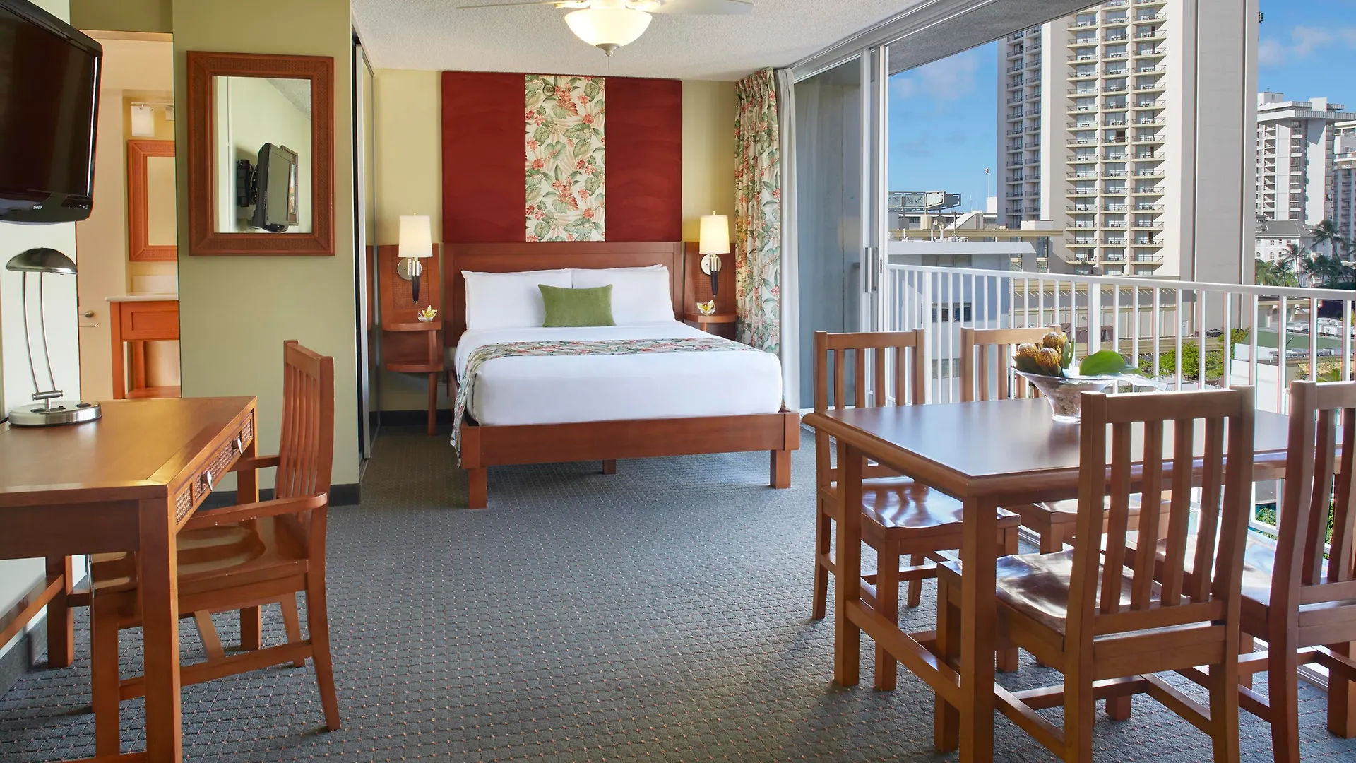 Pacific Monarch Hotel Honolulu