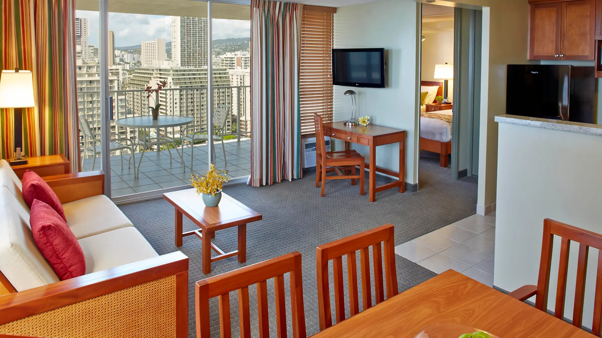 Pacific Monarch Hotel Honolulu