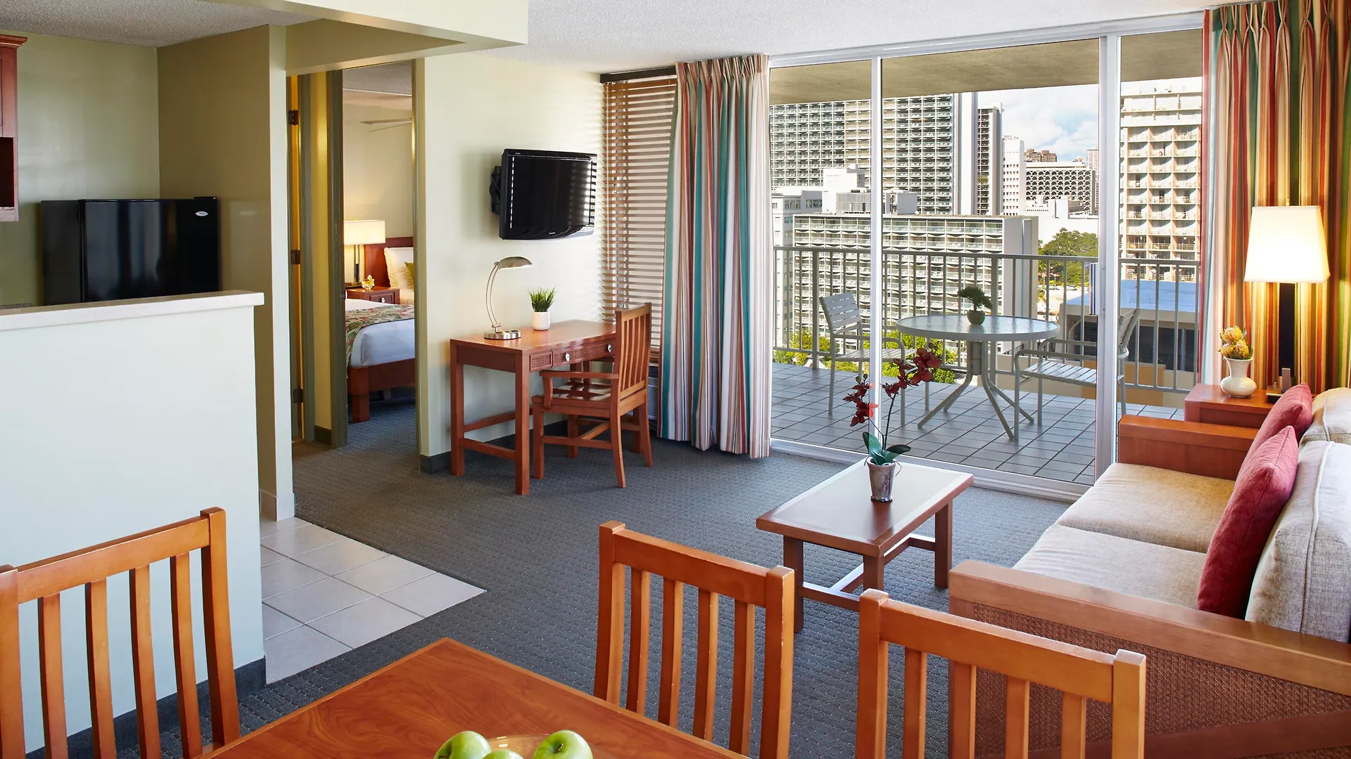 Pacific Monarch Hotel Honolulu